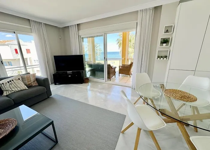 Coral Beach 63 By Homeprive